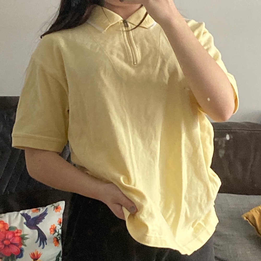 yellow top jaune